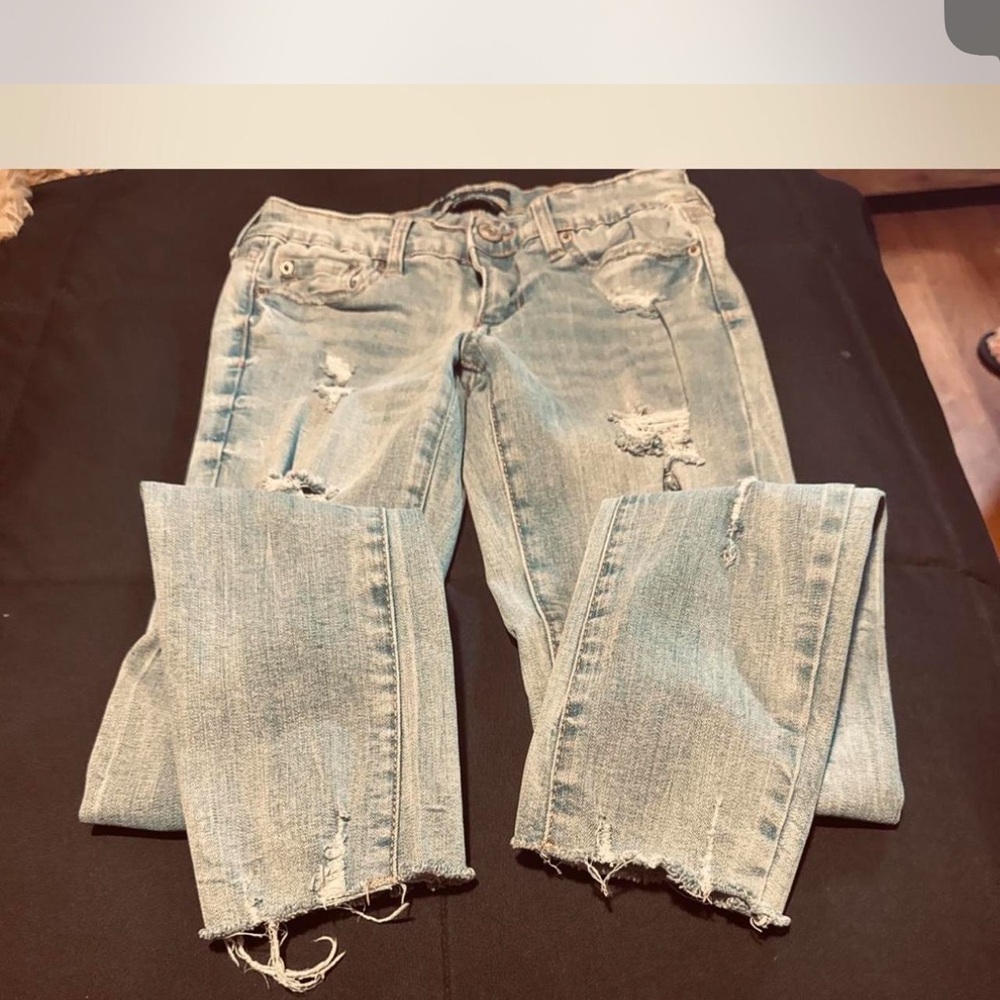 Distressed aeropostale low rise jeans